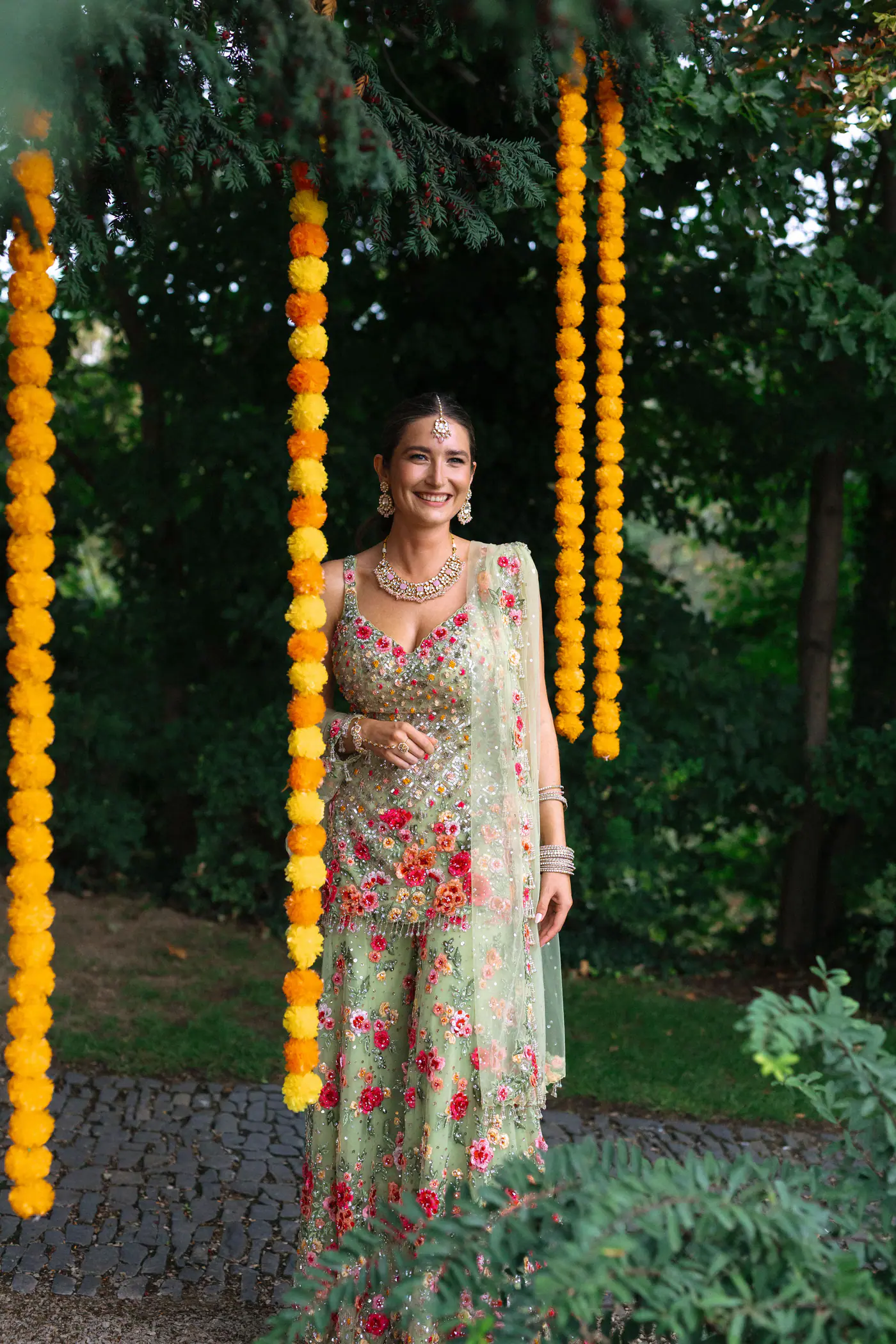 Teresa & Eshan’s Sangeet at Villa Richter, Prague — photo 74 of 196