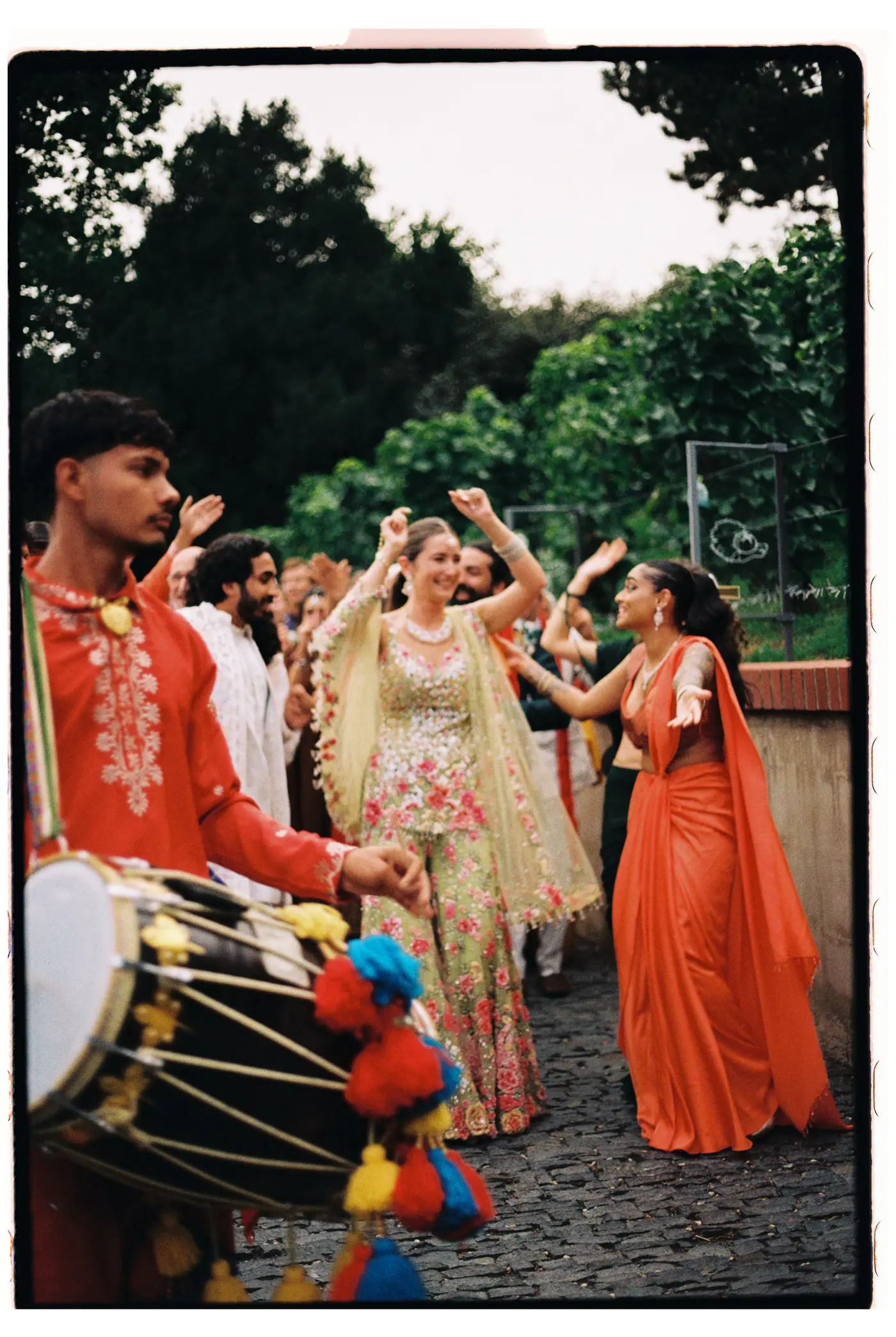 Teresa & Eshan’s Sangeet at Villa Richter, Prague — photo 114 of 196