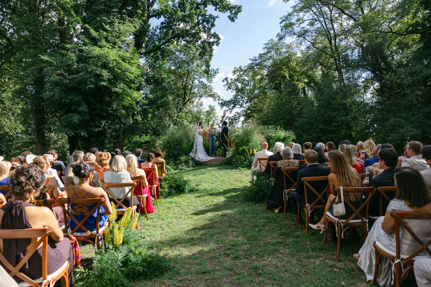 Teresa & Eshan’s Wedding at Bon Repos chateau — photo 136 of 331