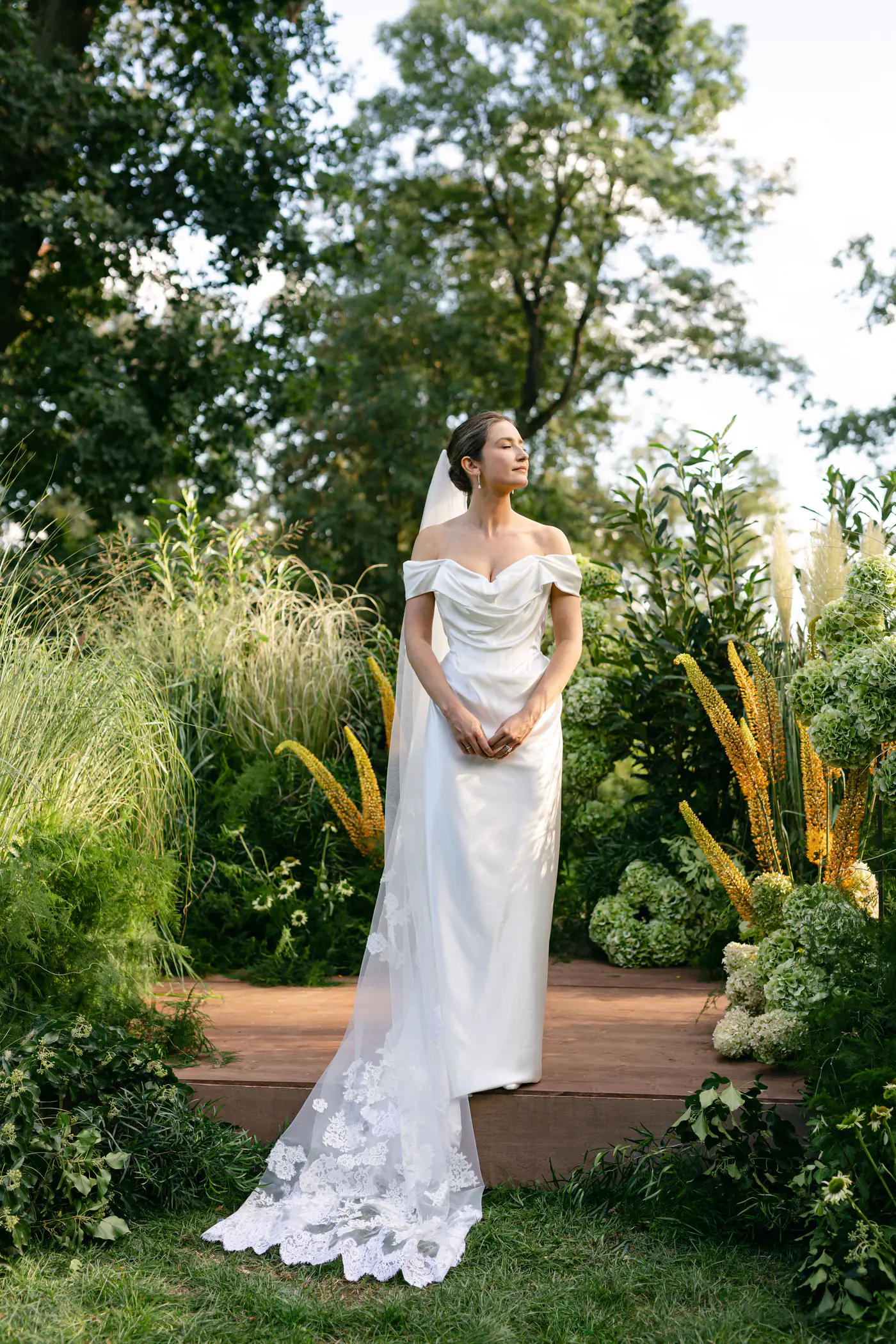 Teresa & Eshan’s Wedding at Bon Repos chateau — photo 195 of 331